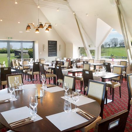 Le Tronchet  Saint Malo Golf Resort מראה חיצוני תמונה