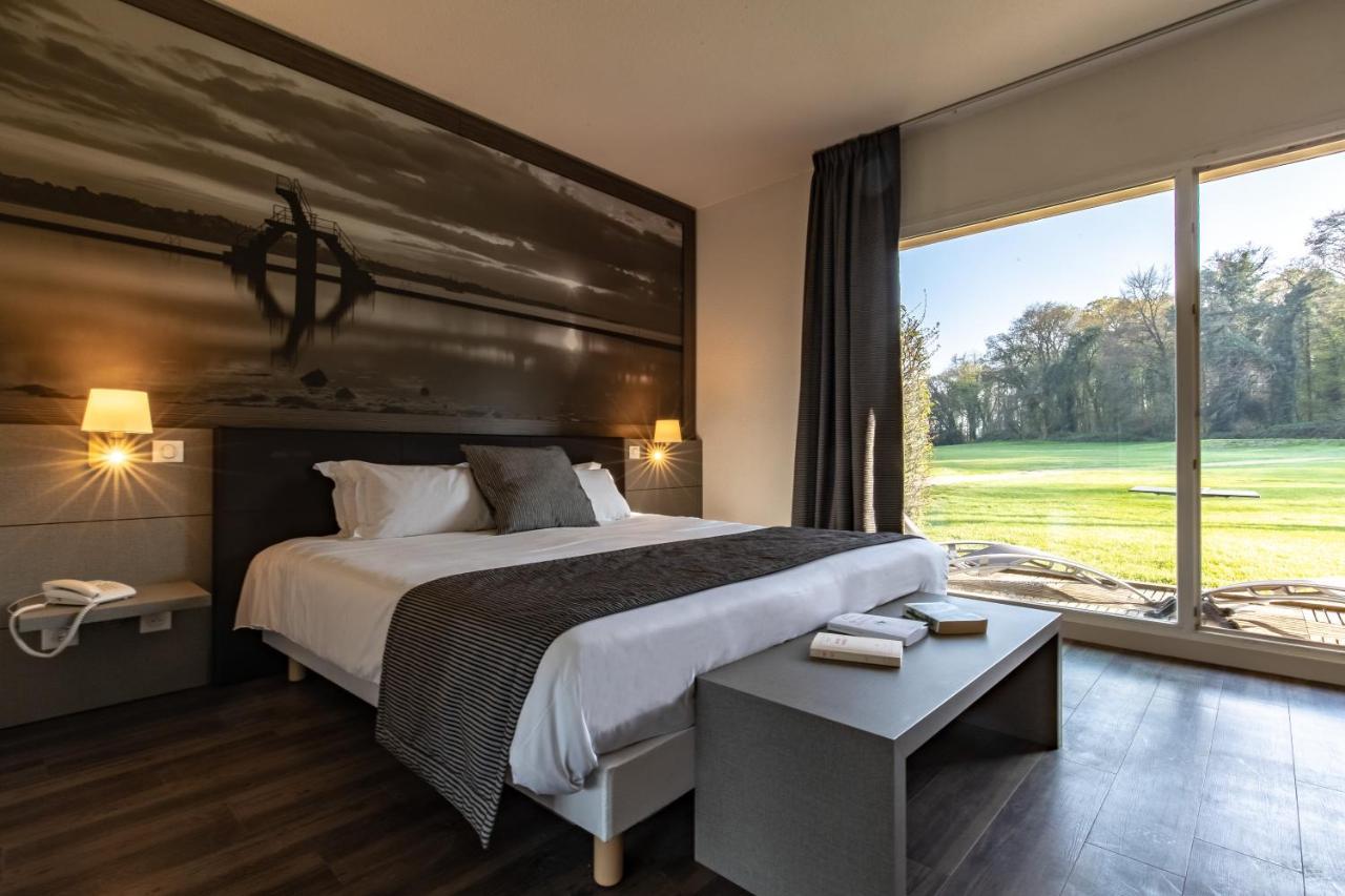 Le Tronchet  Saint Malo Golf Resort מראה חיצוני תמונה